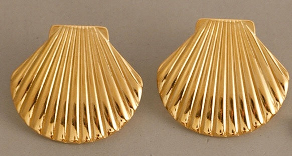 Statement gold seashell stud earrings
