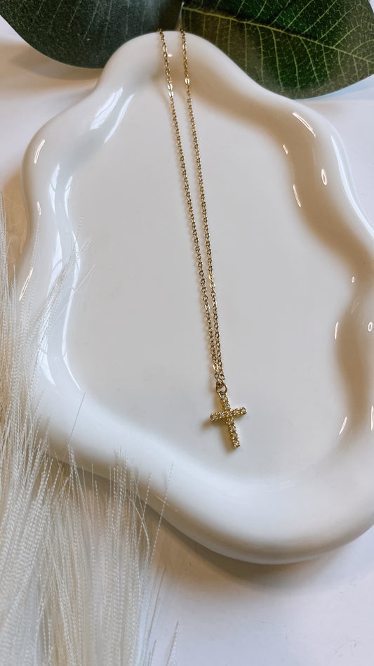 Silver or gold zirconia cross necklace